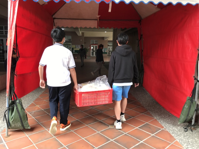 1100410-參加高中美術班考試