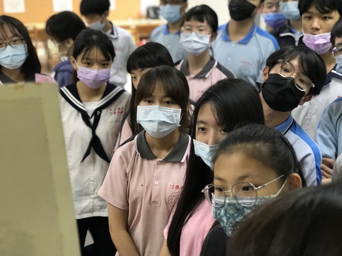 1100410-參加高中美術班考試