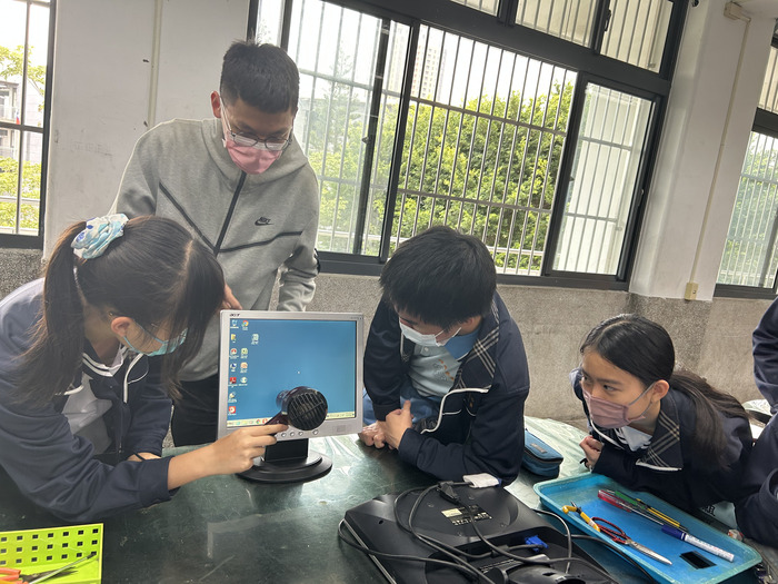 20230330「顯示器大揭密」課程活動