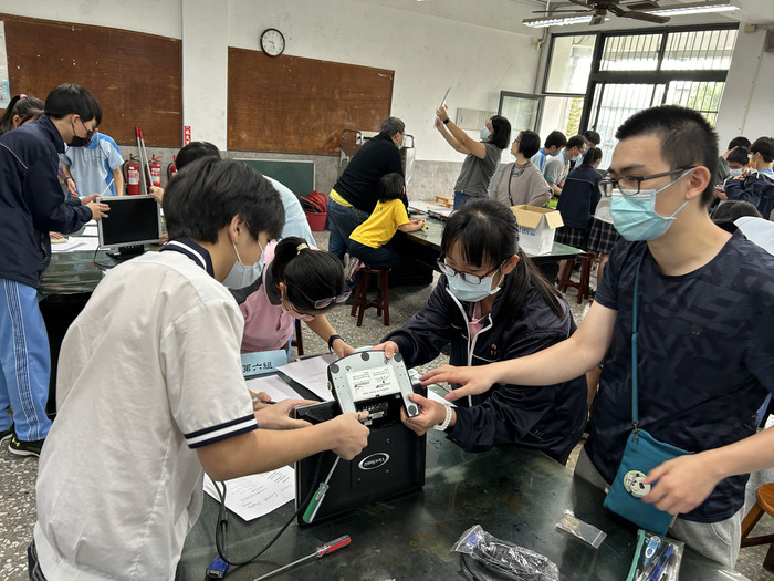 20230330「顯示器大揭密」課程活動
