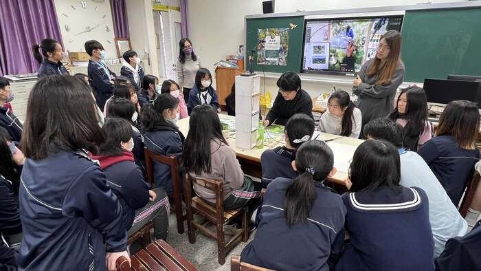 陳俊華老師之水彩示範教學