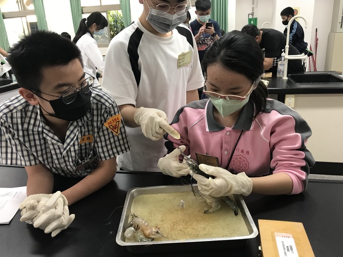 20211207興大附中資優學生FUN科學