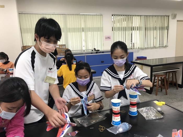 20211207興大附中資優學生FUN科學