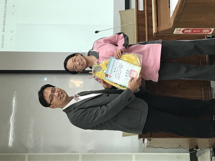 20211207興大附中資優學生FUN科學