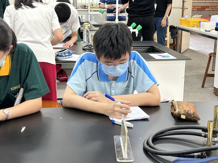 20221025興大附中資優學生FUN科學
