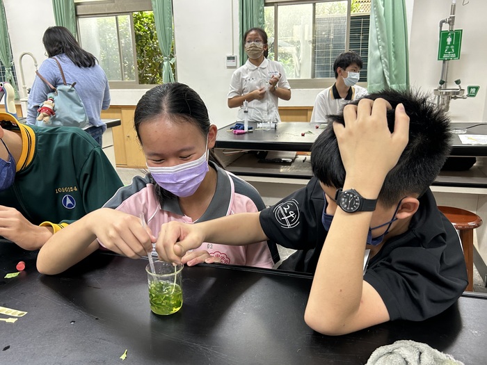 20221025興大附中資優學生FUN科學