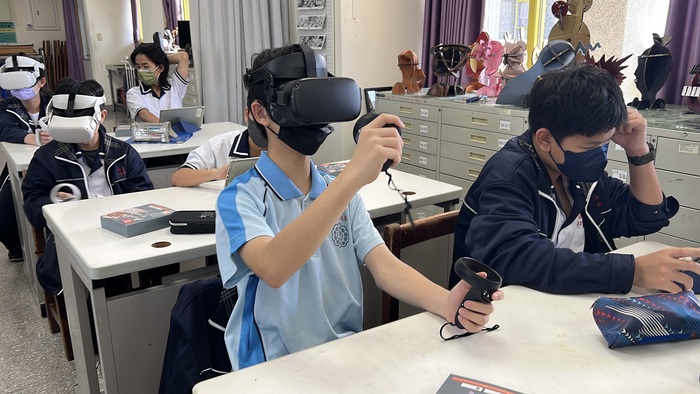 吳俊學老師之VR藝術講座