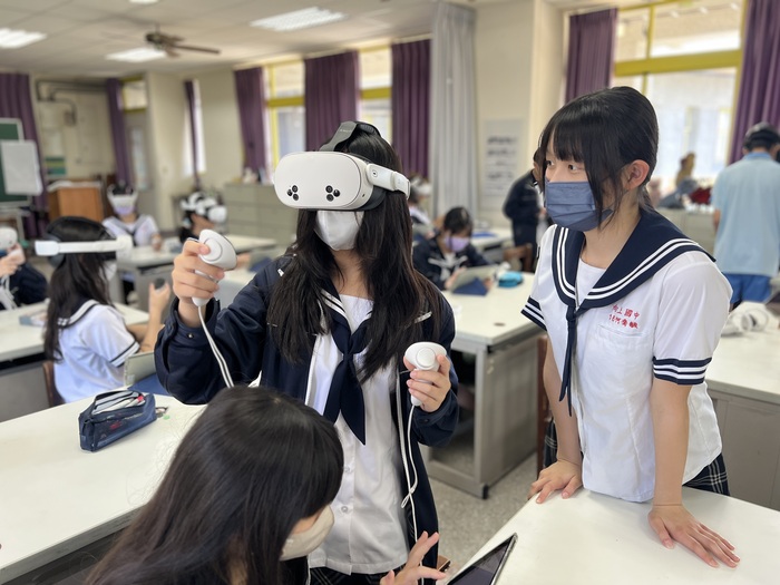 吳俊學老師之VR藝術講座