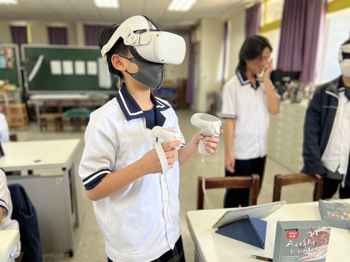 吳俊學老師之VR藝術講座